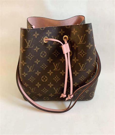 lv neo noe monogram